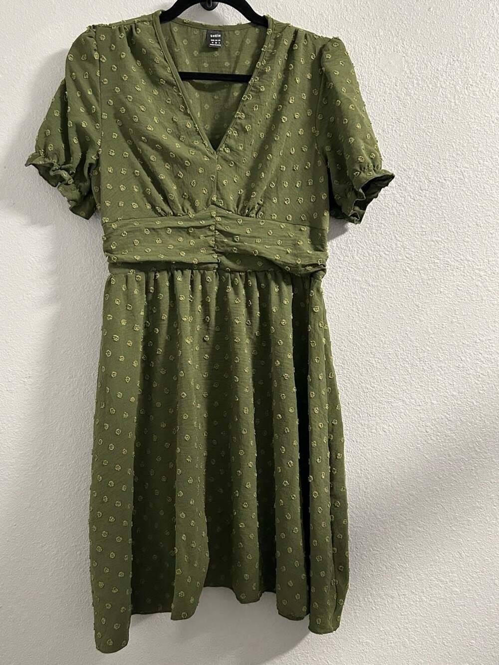 SHEIN Swiss Dot Dress Size 6 Green V-Neck Short Sleeve A-Line